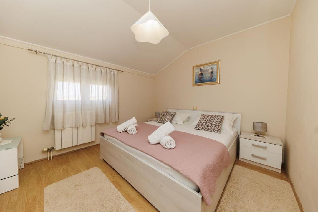 Apartments Mira Ζαντάρ Εξωτερικό φωτογραφία